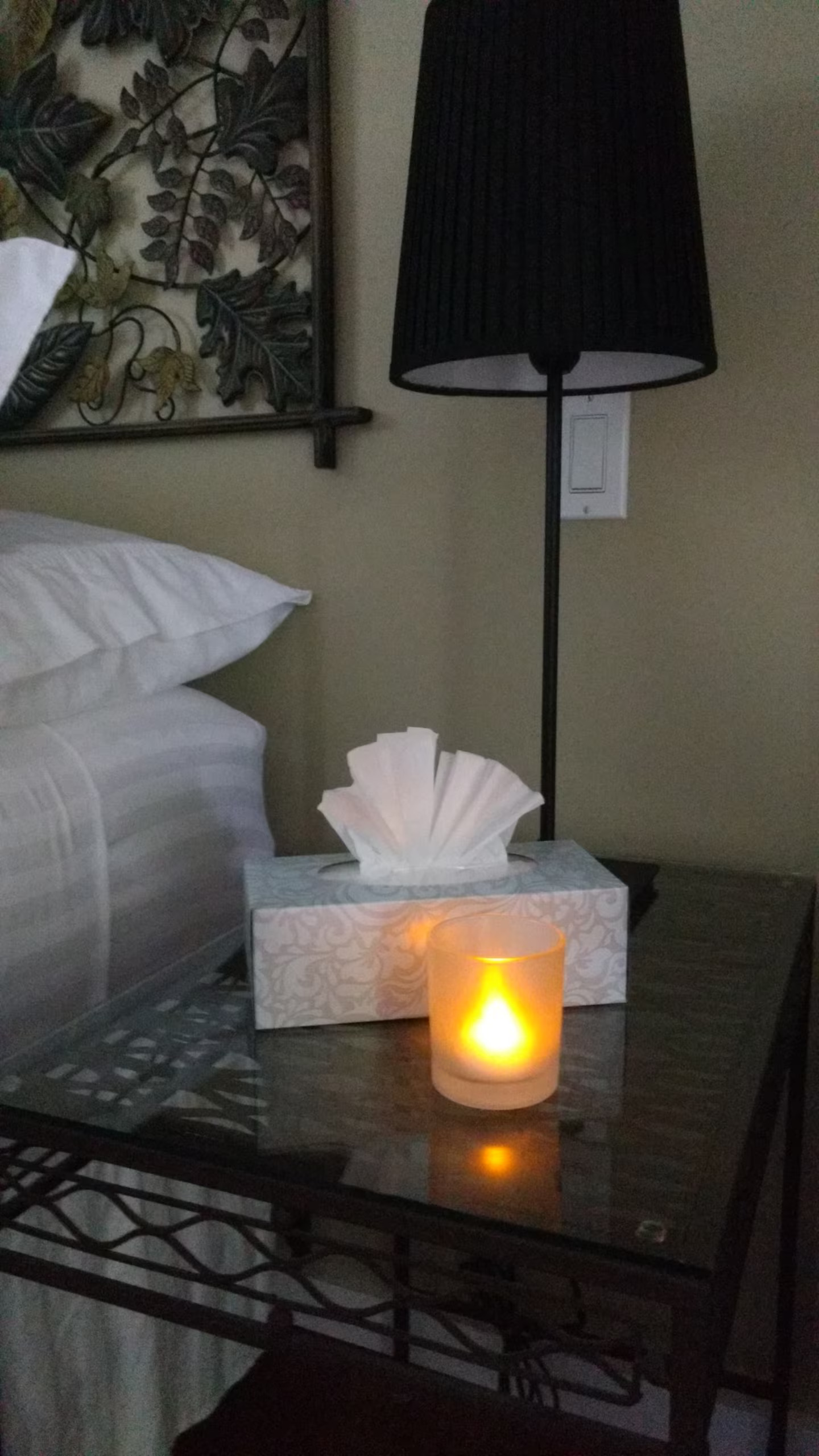 Mira Cottage interior and amenities